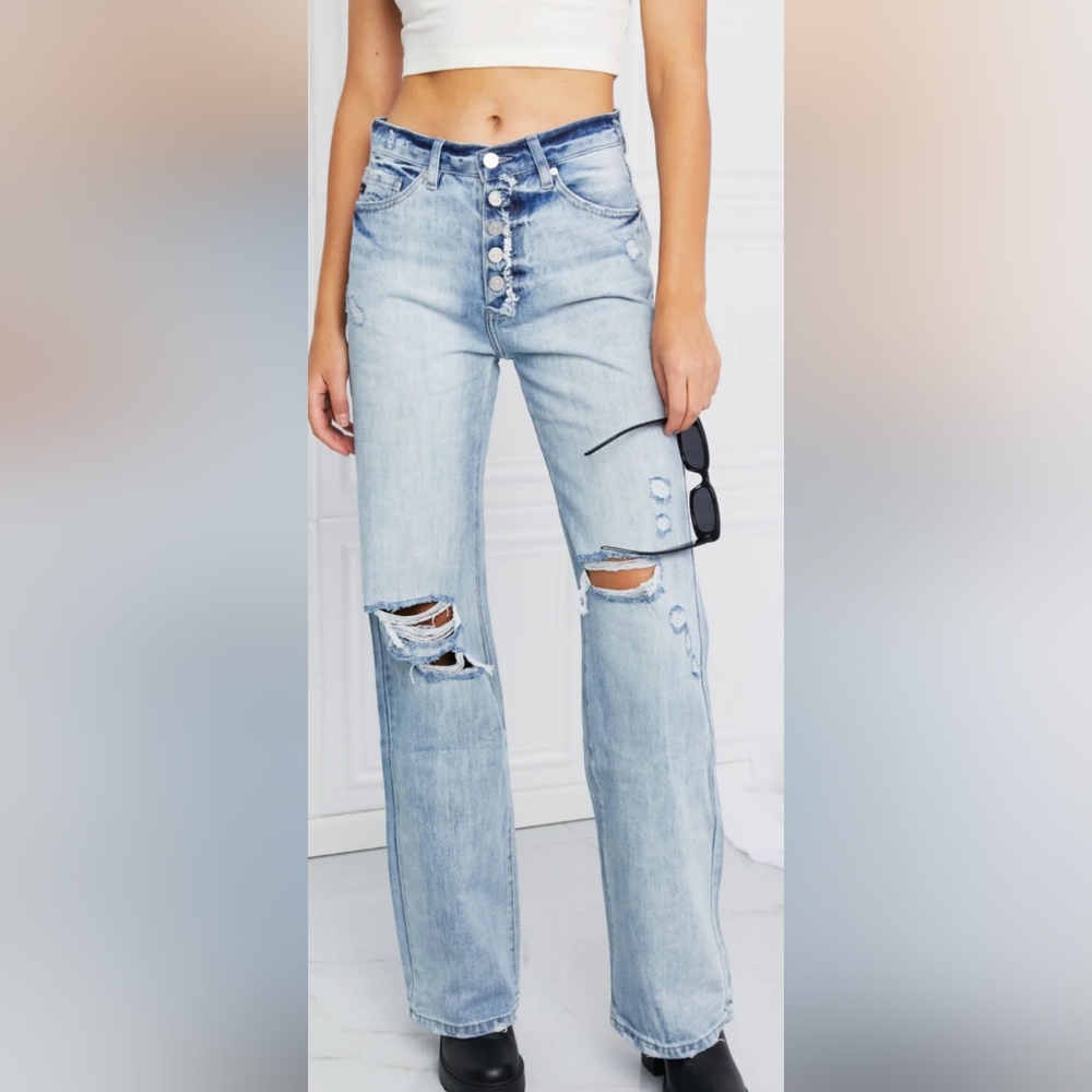 NWT Kancan button fly distressed straight leg jeans